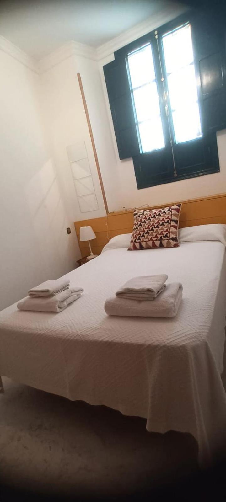 Gy En Casa Sevillana Junto A Setas Sevilla
