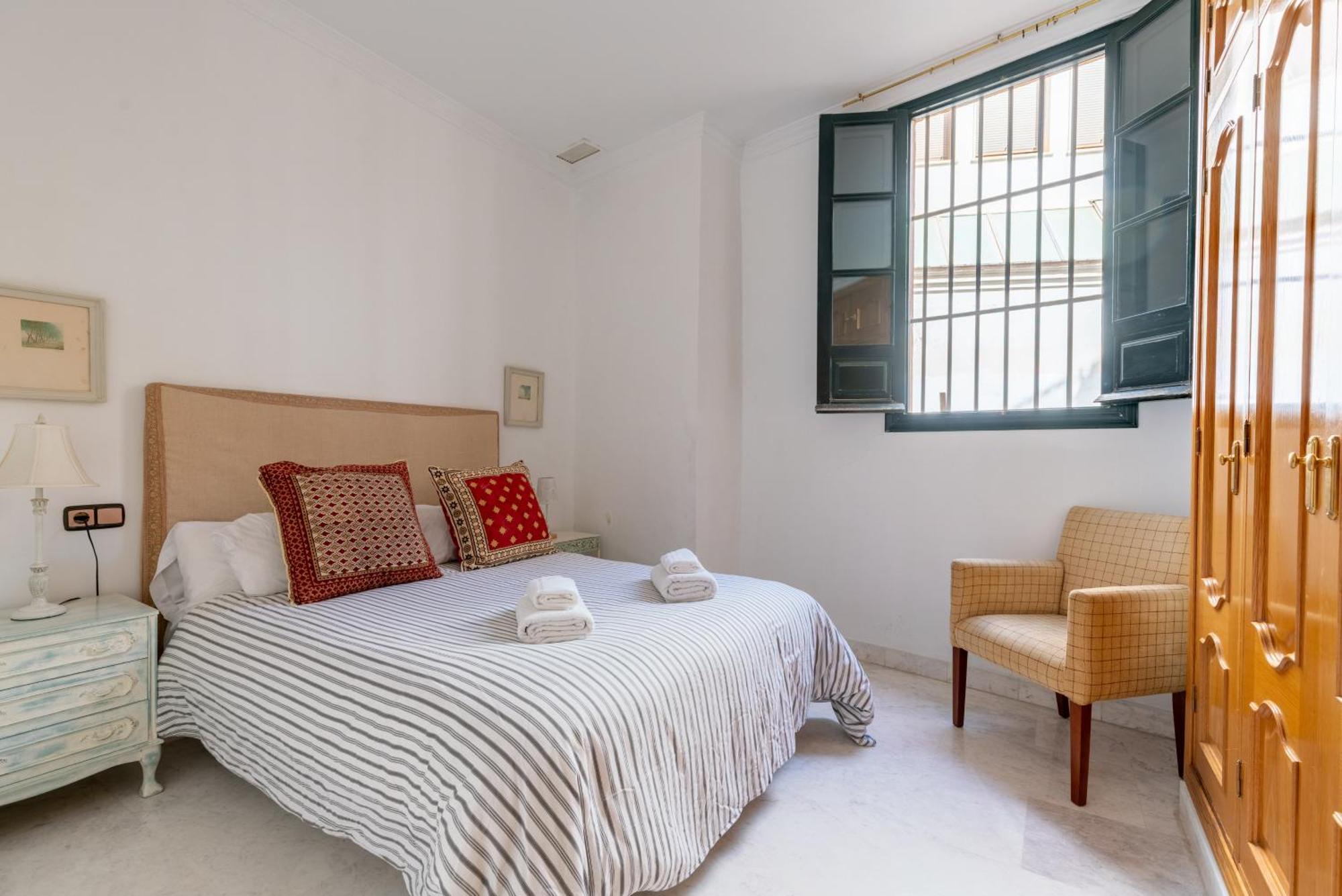Gy En Casa Sevillana Junto A Setas Apartment